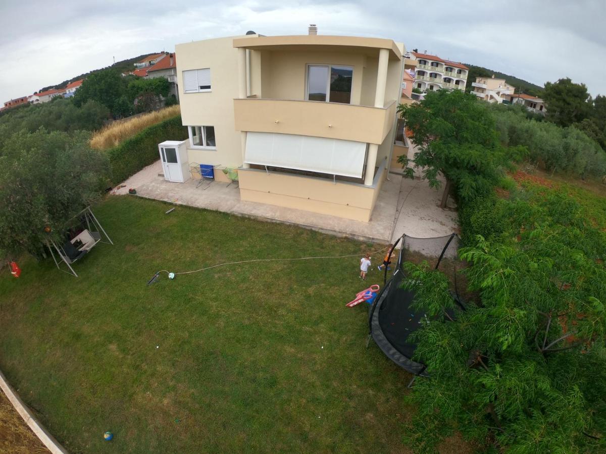 Apartments Martina Bibinje Buitenkant foto